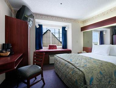 Microtel Inn & Suites By Wyndham Detroit Roseville Δωμάτιο φωτογραφία